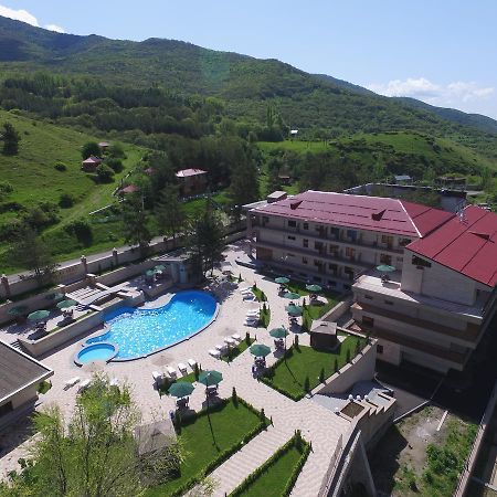 Aghveran Ararat Resort Hotel Arzakan Ngoại thất bức ảnh