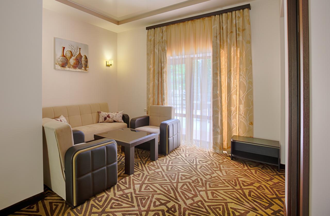 Aghveran Ararat Resort Hotel Arzakan Ngoại thất bức ảnh