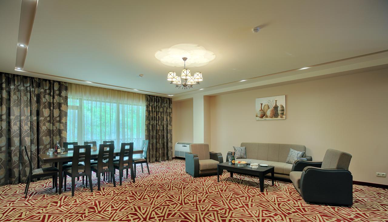 Aghveran Ararat Resort Hotel Arzakan Ngoại thất bức ảnh
