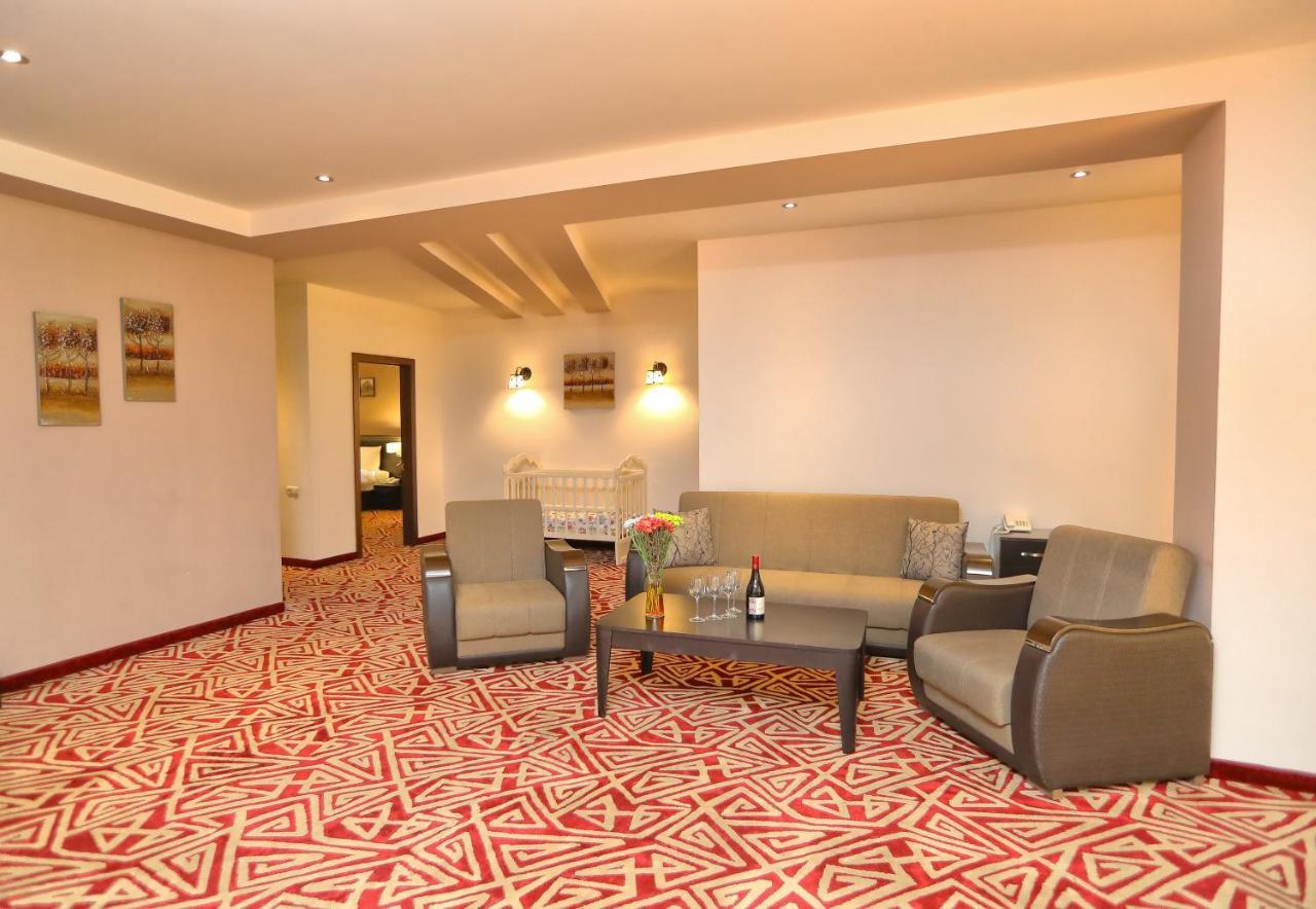 Aghveran Ararat Resort Hotel Arzakan Ngoại thất bức ảnh