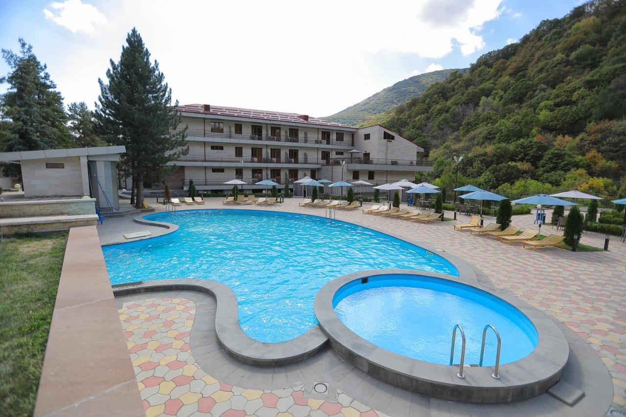 Aghveran Ararat Resort Hotel Arzakan Ngoại thất bức ảnh