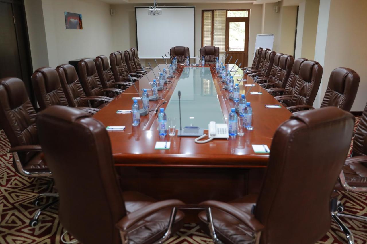 Aghveran Ararat Resort Hotel Arzakan Ngoại thất bức ảnh